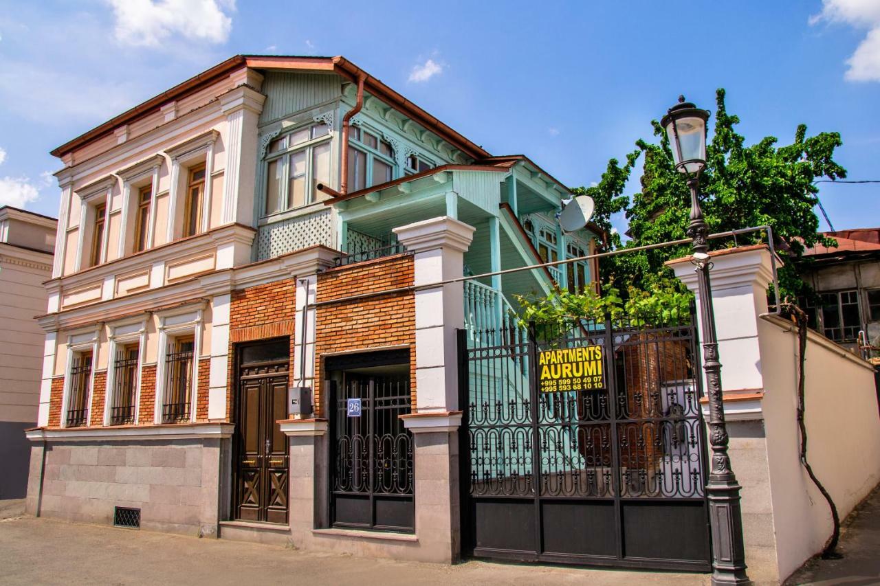 Of Aurumi Daire Tiflis